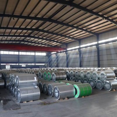 AZ150 ม้วนเหล็กชุบสังกะสี Aluzinc 600 - 1250mm Zincalume Steel Coil
